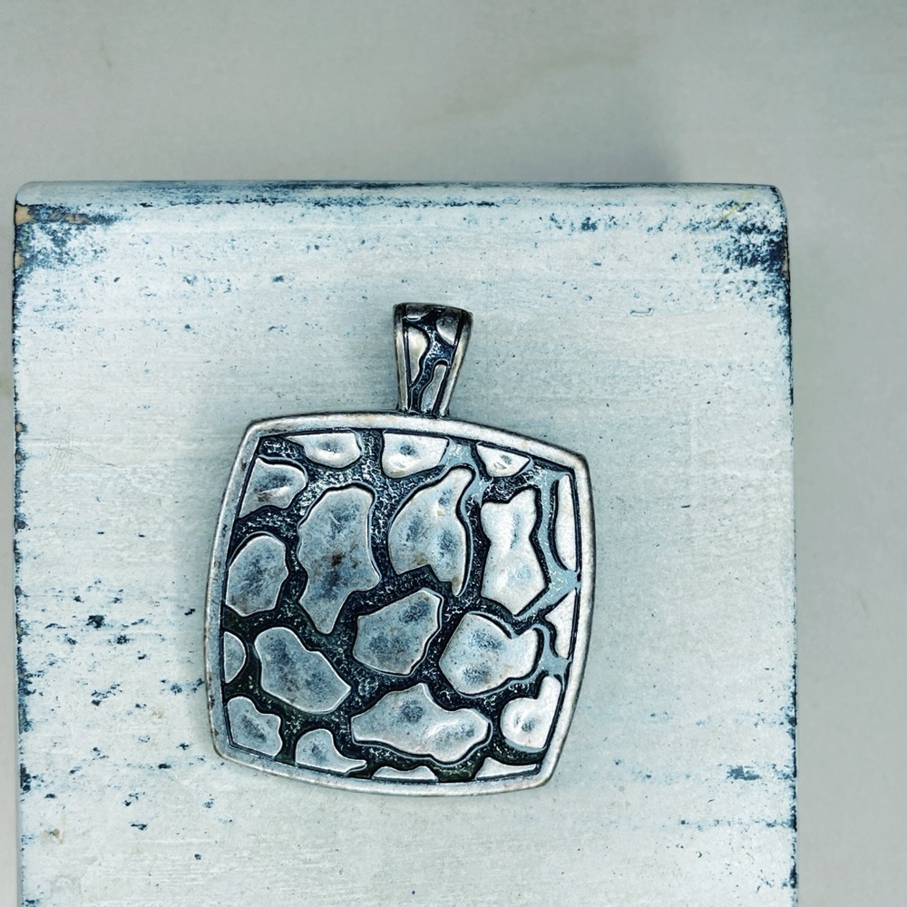 4020. Premiere Designs Necklace Extender Animal Print